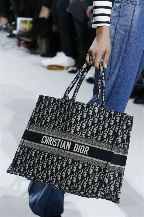 Christian Dior Tote Bag Pink | semashow.com