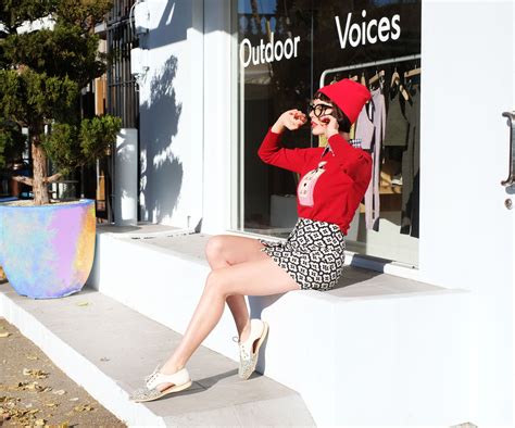 Amy Roiland A Fashion Nerd For Rollie Nation Fashion Style Stylish