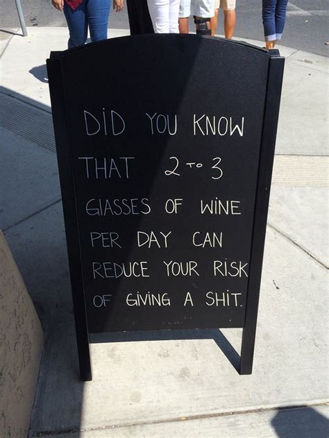 17 Hysterically Funny Pub Signs