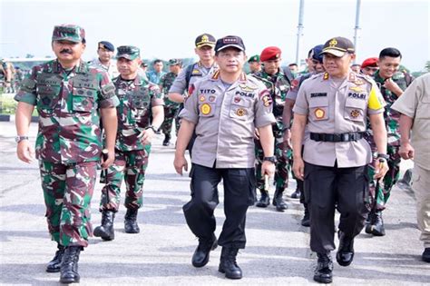 Jaga Netralitas Jelang Pilkada Pilpres Tni Polri Beri Arahan Seluruh