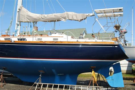 Maratime 41ft 1986 Bristol Yacht For Sale East Coast Yacht Sales