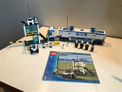 Lego City Mobilna Jednostka Policji Instr