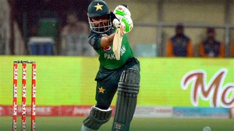 Pak Vs Eng Pakistan Skipper Babar Azam Eyes To Regain No 1 Spot In Icc