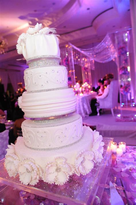 Glamorous Wedding Cakes From Elegant Temptations Modwedding