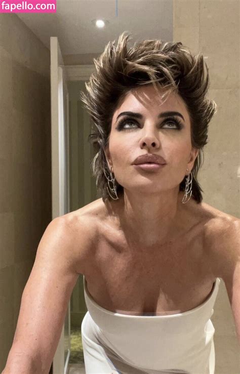 Lisa Rinna Lisarinna Nude Leaked Photo Fapello