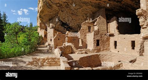 Anasazi cliff dwellings hi-res stock photography and images - Alamy