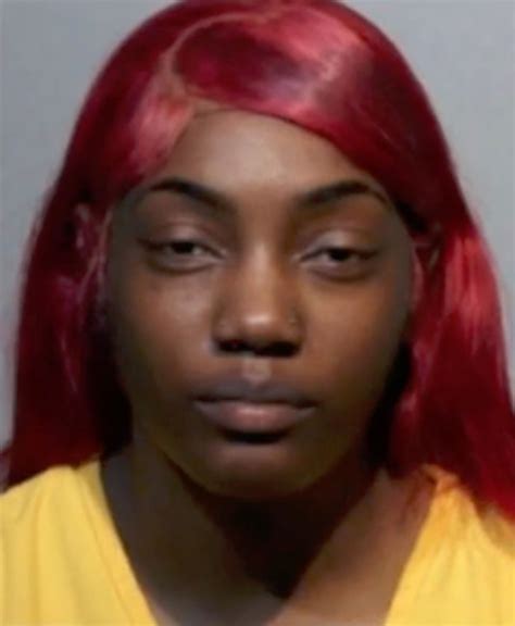 Florida Woman Pulls Gun On Mcdonalds Worker Over Cookie