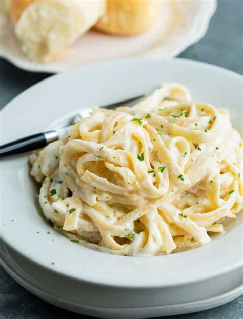 Olive Garden S Alfredo Sauce The Cozy Cook