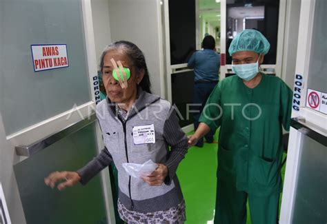 Bakti Sosial Operasi Katarak Antara Foto