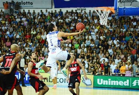 Bauru Domina Fla Vence A 15ª Seguida E Mantém Liderança Flamengo