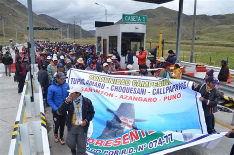 Puno Bloquean Vía Interoceánica Por Incremento De Tarifas De Peaje Fotos Peru El Comercio