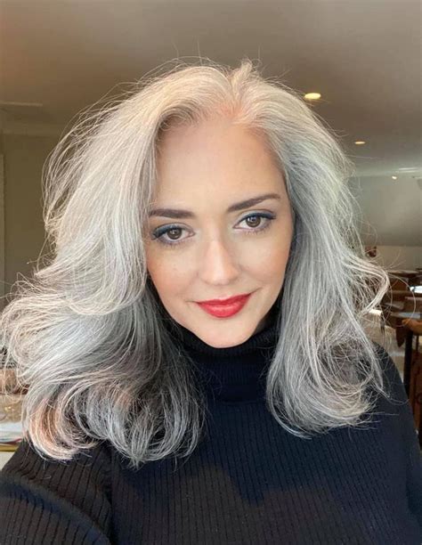 Pin By Gail Hollingsworth On Gray Hair Don’t Care Silver White Hair Grey Hair And Makeup