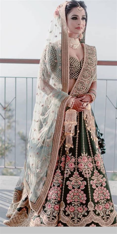 Pin By BHAVIKA SAWHNEY On Wedding Clothes Indian Bridal Outfits