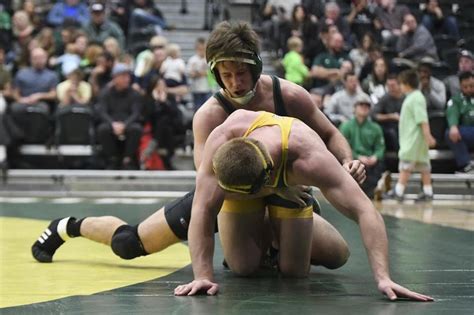 Uvu Wrestling Utah Valley Dominates Big 12 Foe Ndsu 26 13 In Home