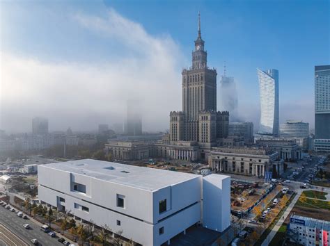 Warsaw’s New Museum of Modern Art Opens its Doors