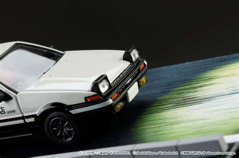 Toyota Sprinter Trueno Gt Apex Ae Initiald Vs Ryosuke Takahashi