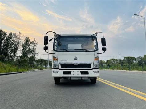 Dongfeng 5m3 2 5 Tons Cooking Gas Delivery Truck Bobtail Truck China