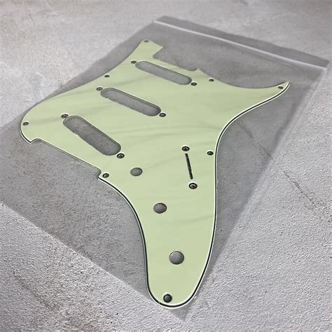 Silver Sky Core Se Pickguard Ply Mint Green Reverb