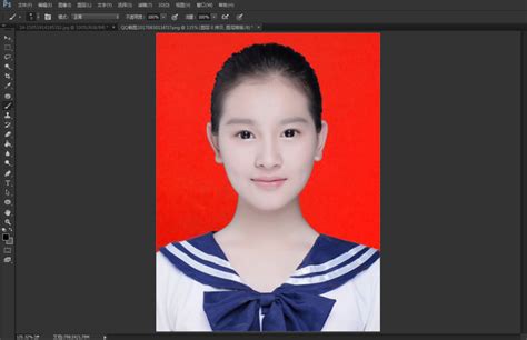 Ps怎么给证件照换底色？ps快速把证件照蓝底换红底教程photoshop教程脚本之家