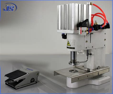 Airpress pneumatische Luftdruck Ösenpresse mit Fußpedal und Anschlagtisch