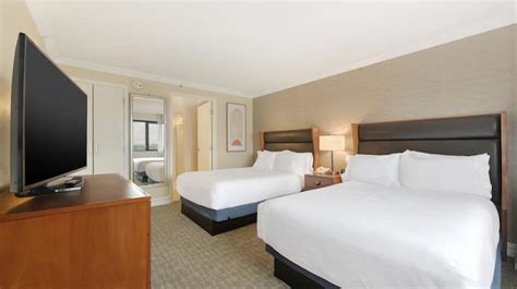 Embassy Suites Anaheim Near Disneyland and Angel Stadium