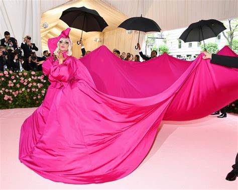 The Met Gala 2020 Theme And Hosts Have Been Announced Here S