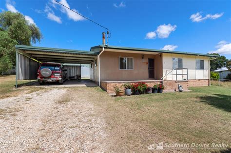 82 84 Acacia Street Killarney QLD 4373 Domain