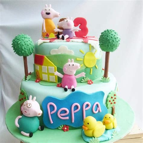 12 Cute Peppa Pig Birthday Cake Designs Recommend My