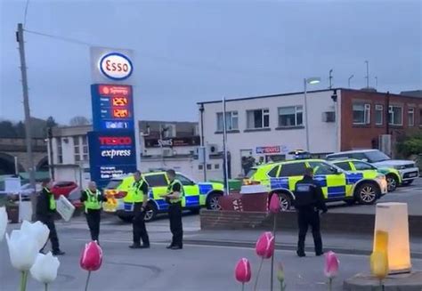 Video Major Police Incident In Sheffield Suburb The Star