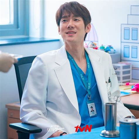 Your Best Guide To 'Hospital Playlist' Actor Yoo Yeon Seok