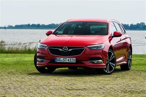 Opel Insignia Sports Tourer OPC Line 2 0 Turbo 260 KM AWD AT Super