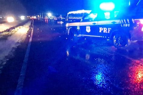 No Intervalo De 30 Minutos 2 Homens Morrem Atropelados Na Mesma Rodovia