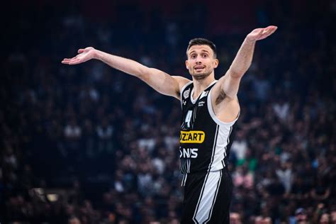 Aleksa Avramovi Scores Points To Lead Partizan Mozzart Bet Toward