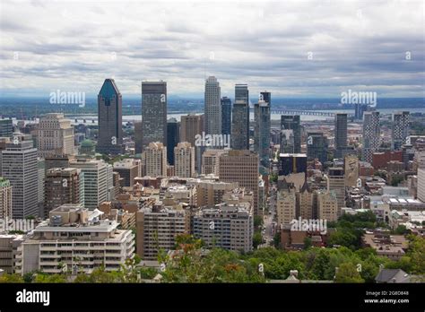 Montreal skyline Stock Photo - Alamy