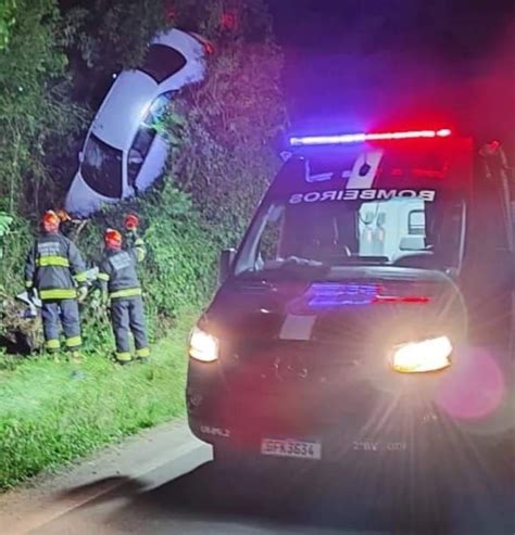 Saída de pista deixa uma pessoa ferida em Garibaldi Trânsito Portal