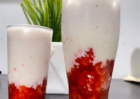 Resep Strawberry Milk Yakult Oleh Lintang Agus Riana N Cookpad