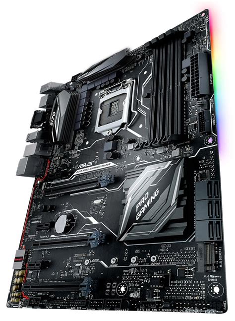 Материнская плата Asus Z170 Pro Gaming Aura представлена официально