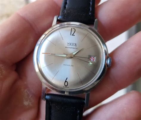 Ancienne Montre Yrda Acier Automatique Eta Vintage Rare Swiss