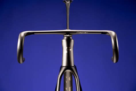 SEKA SPEAR RDC Shadow Black Frameset 2025 | Stark Cycling - Powered by