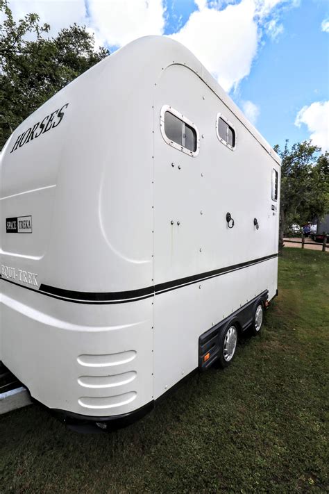 Equi Trek Space Treka For Sale Offside View West Yorkshire Horseboxes