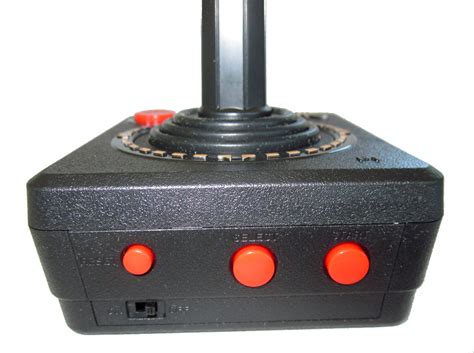 Atari Flashback 4 Has 76 Built In Games Wireless Joysticks 2600