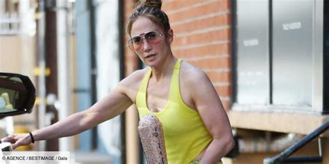 PHOTO Jennifer Lopez 53 ans elle dévoile ses bras plus musclés que