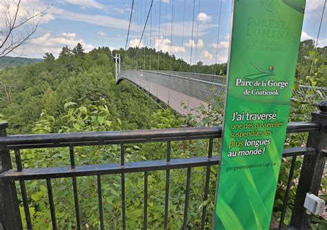 Hiking Trails Summer Activity At Parc De La Gorge De Coaticook