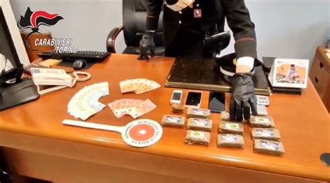 Nichelino Arrestato Enne Con Oltre Un Chilo Di Hashish