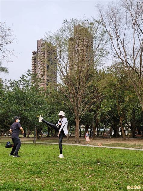 （獨家影音）江蕙封麥8年拳腳功升級 星爺功夫新女主？ 自由娛樂