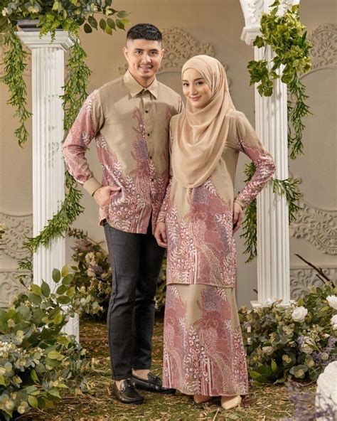 Set Couple Batik Sultanah Womens Fashion Muslimah Fashion Baju Kurung And Sets On Carousell