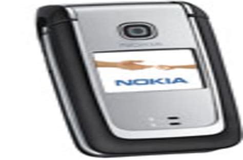 Nokia Readies Bluetooth 20 Clamshell Phone • The Register