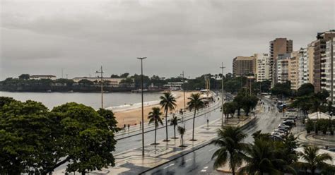 Nova Frente Fria Deve Provocar Chuva Em SP E No RJ