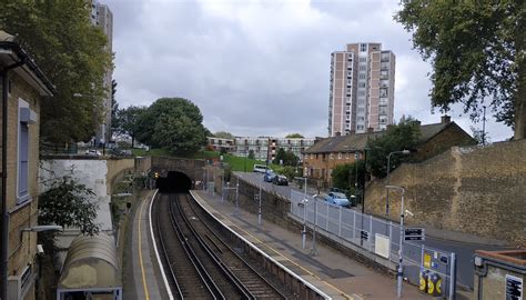 Next stage of Woolwich estate rebuild now rising - Murky Depths