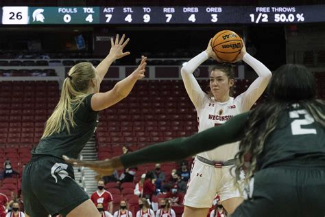 Womens Basketball Badgers Earn No 10 Seed In Big Ten Tournament Play Purdue In Round One